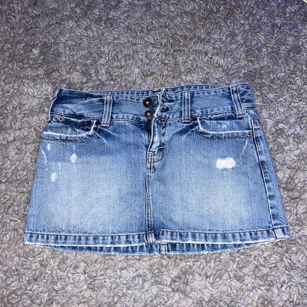 Low rise skirt